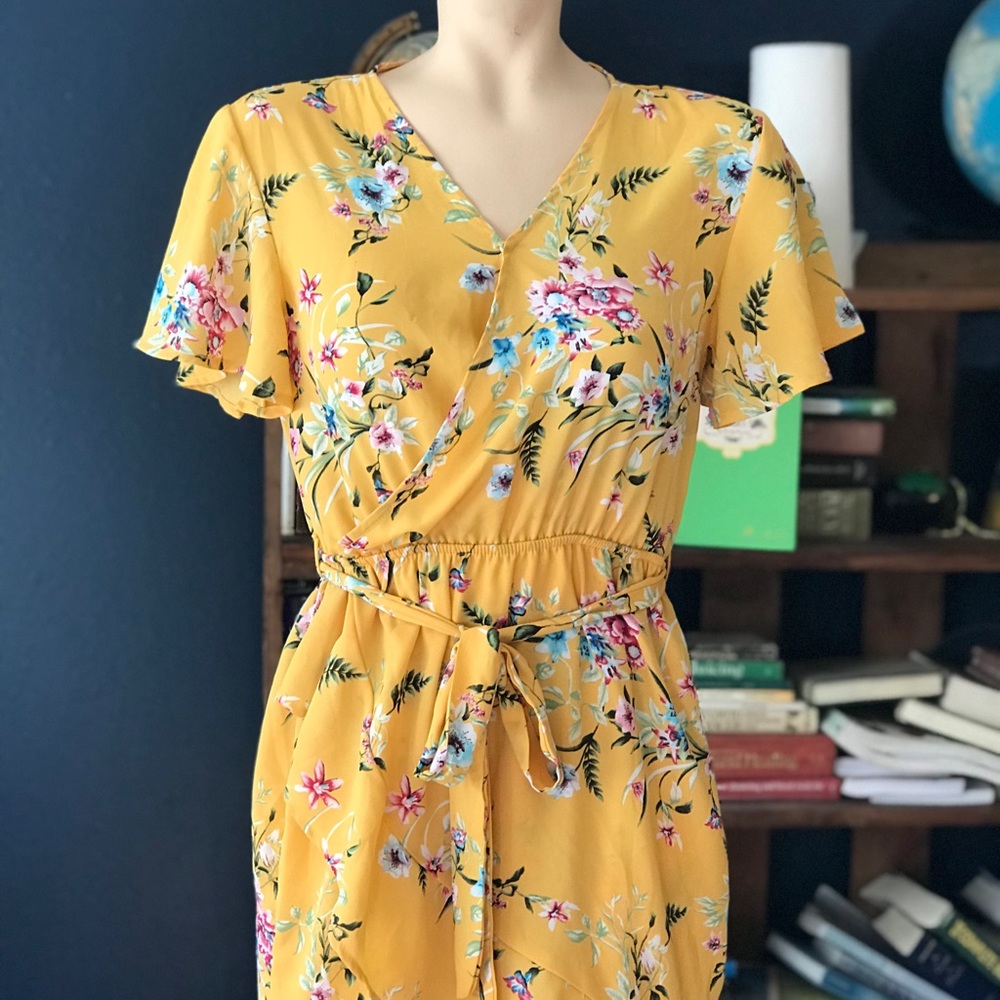 Yellow dress